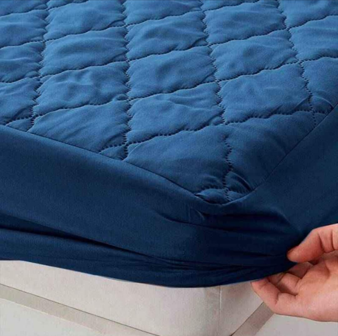 OF. Cubre Colchón 2x1 + 4 Fundas de almohada gratis